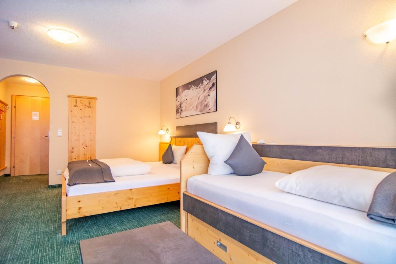 Hotel Garni Alpenhof Ischgl Exteriér fotografie