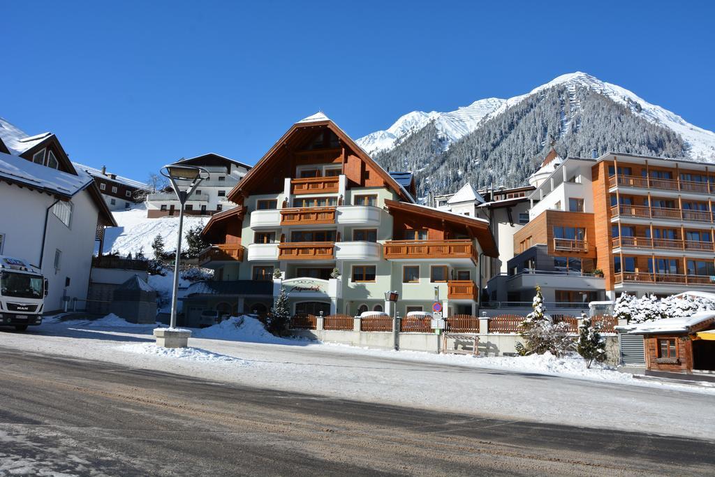 Hotel Garni Alpenhof Ischgl Exteriér fotografie